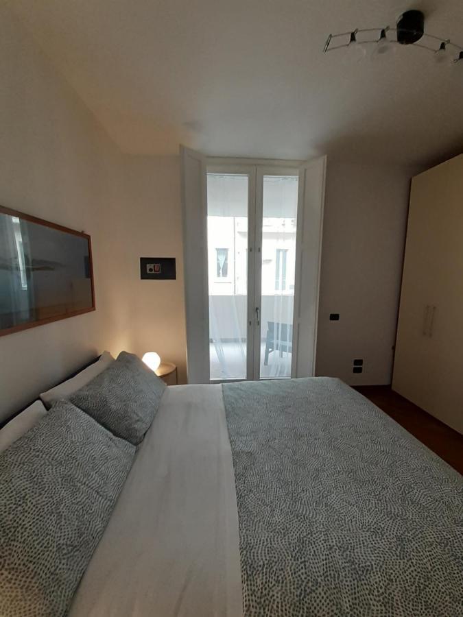 Olimpia Apartment City Center Salerno Exterior photo